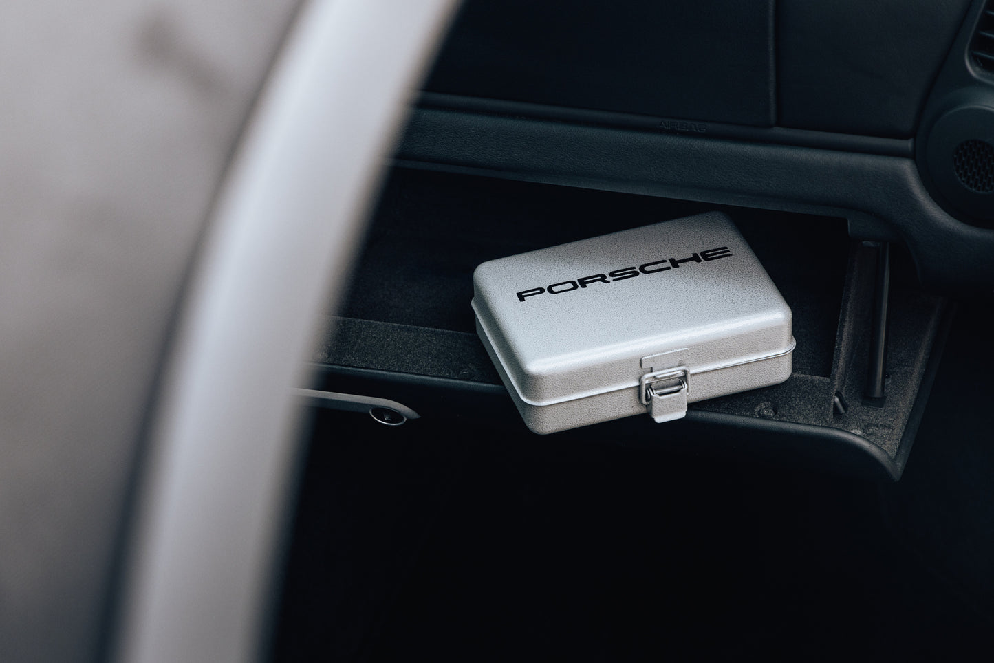 Spare light box first-generation Cayenne