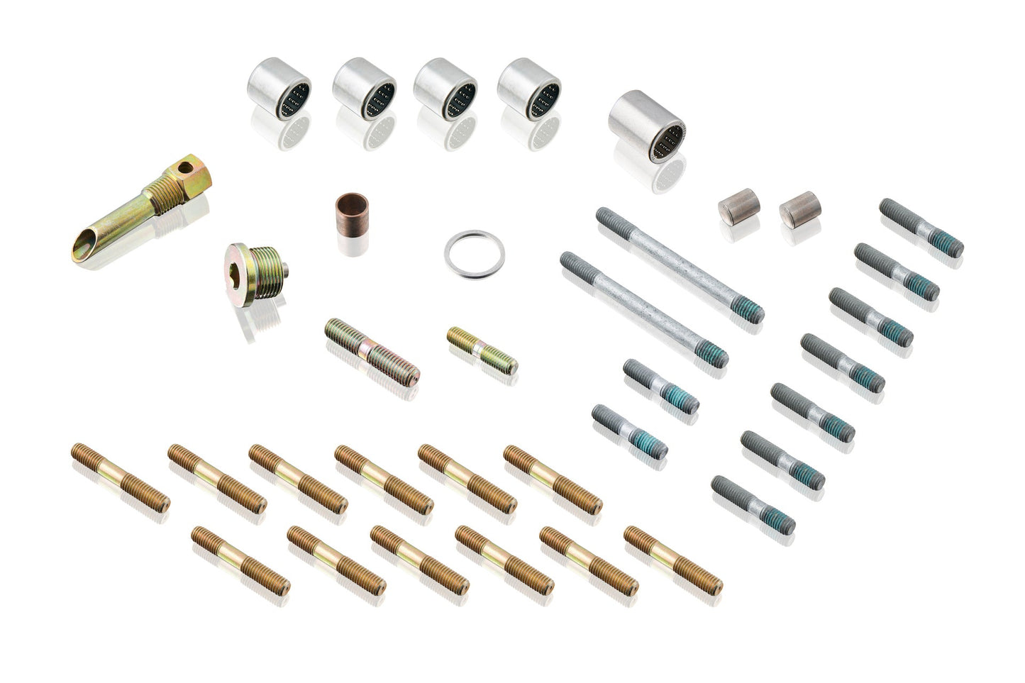 Parts set for transmission housing