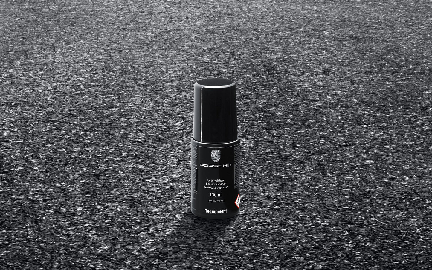 Leather cleaner