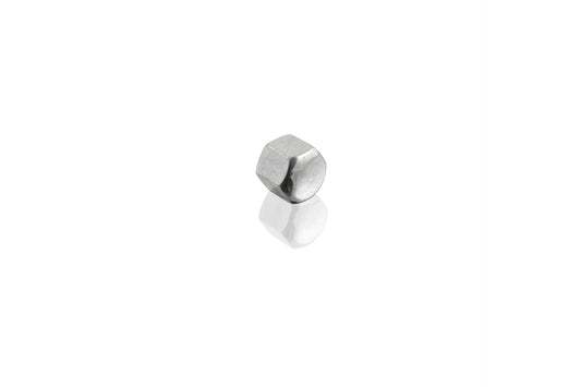 Cap nut, M8, size 13 for fixing the valve cover
